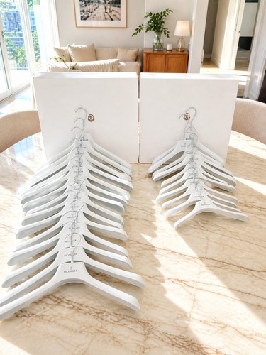 Cintres ergonomiques - cintres,