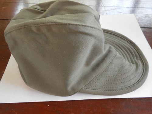 Lot casquettes armée - 10,