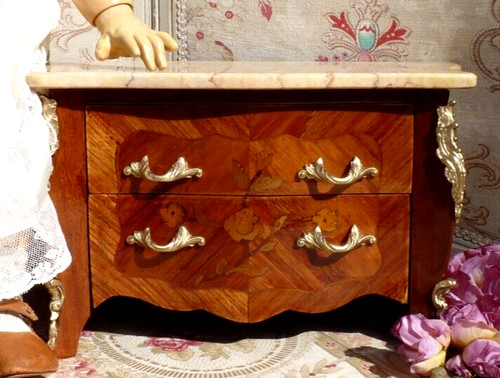 Ancienne commode miniature - ancienne,