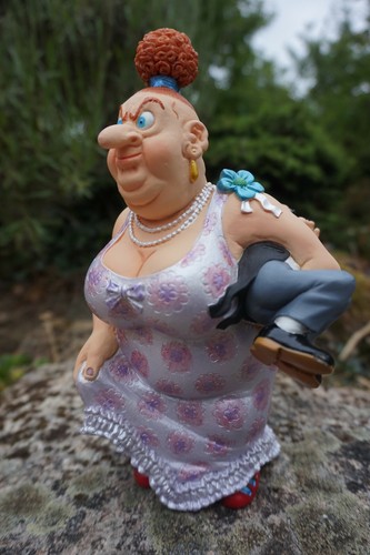 Dub09 figurine statuette mon - dub09,
