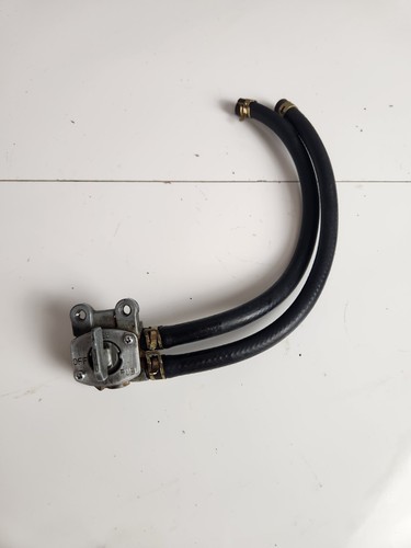 Robinet essence avec - robinet,