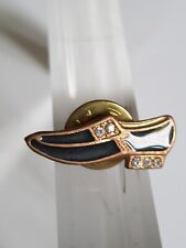 PIN'S PINS Black Rhinestone Pump Shoe