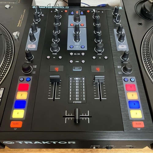 Table mixage traktor - de,