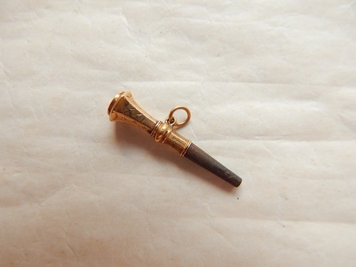 Clef clé 18cts remontoir - ,clé, ,remontoir