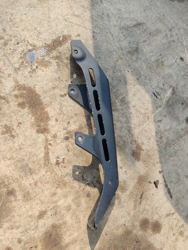 Cache chaîne suzuki 125 - cache,