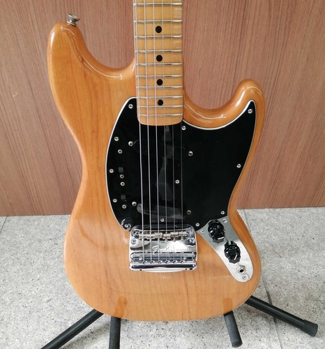 Mustang natural made - (fender),