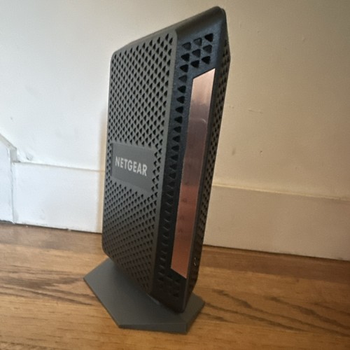 Netgear cable modem - cable,