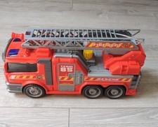 GRAND CAMION DE POMPIER 35 CM