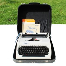 Vintage Erika Model 158 Typewriter in Suitcase