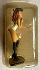 Figurine Milo Manara n° 2