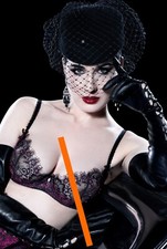 Photo taille au choix DITA VON