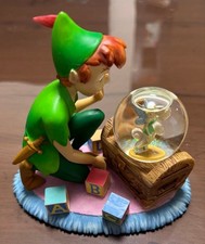Figurine boule à neige Disney Peter Pan Tinkerbell Treasure Chest #537