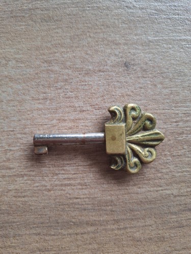 Ancienne cle meuble art - ancienne,