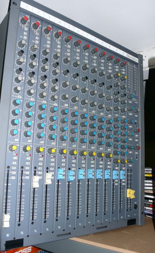 Mixer soundcraft delta serie - mixer,