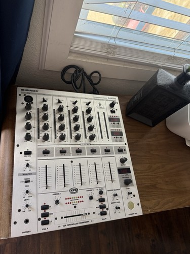 Behringer pro mixer x700 - behringer,