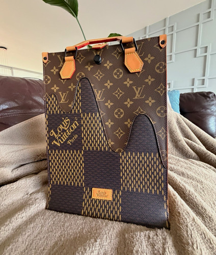 Louis vuitton nigo - louis, limited