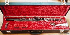 clarinette alto flemal très peu servie en résine avec étui, bec, boite d'anches