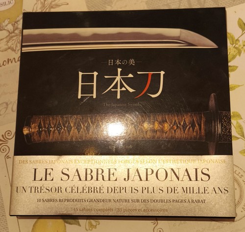 Livre sabre japonais - le,