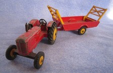 P466 DINKY TOYS GB TRACTOR HARRIS FARMER TRAILER Ref 27A 300 320A RESTORE