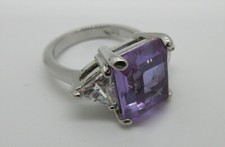 Anello SWAROVSKI e Cristallo taglio Smeraldo e Cubic Zirconia triangolo