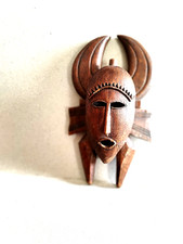 Petit masque africain