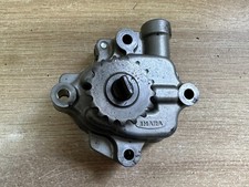 UNE POMPE A HUILE 1WS MOTO