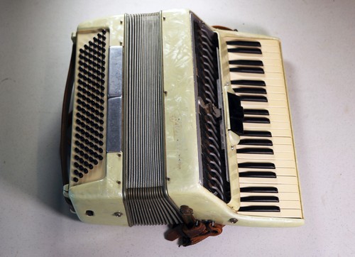 Frontalini accordion needs - accordion, -needs