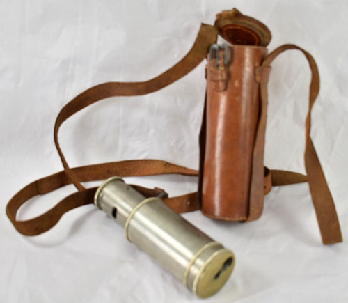 Ancien niveau collimateur - ancien, a