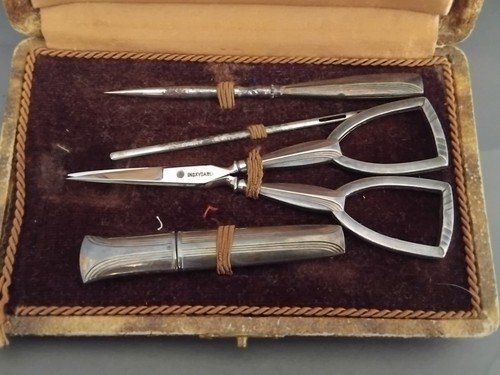 Boite couture argent massif - à,