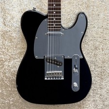 Guitare électrique Squier Standard Telecaster-01