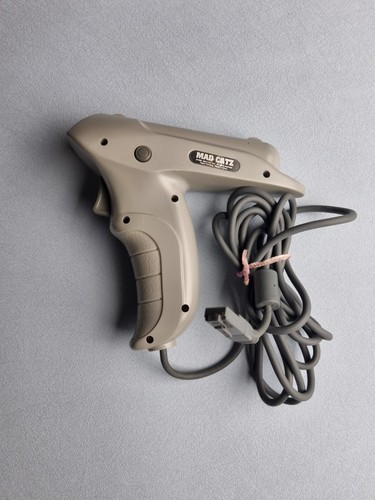 Pistolet playstation mad - pistolet, 1