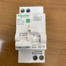 DISJONCTEUR DIFFERENTIEL 32A  30mA TYPE F, A, SI, SCHNEIDER ELECTRIC R9PDCF32