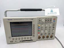 Oscilloscope numérique au