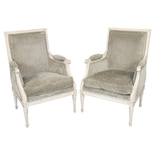 Pair creme distressed painted - pair,
