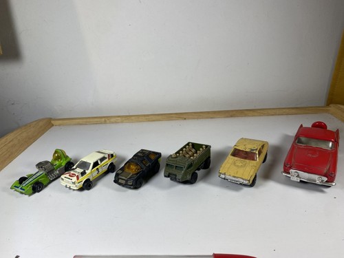 Lot petites voitures - 6,