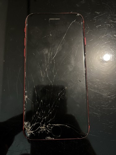 Iphone rouge giga - 8, hs