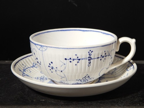 Royal boch blue - blue, fluted