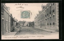 Old postcard Lorris, La Place de la Brique - Neuf district 