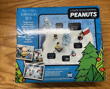 Peanuts A Charlie Brown Christmas Toboggan Run Music & Motion Base Micro Figures