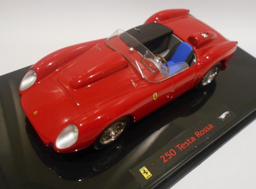 Hot wheels scale diecast - hot, 1/43