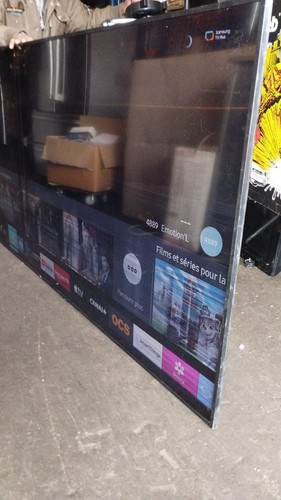 Samsung qe82q60rat qled uhd - samsung,
