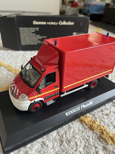 Renault mascott pompier - mascott,
