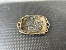 Vide-poche ancien en bronze – motif fleur en relief