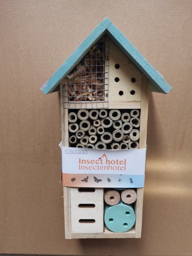Hotel insectes abri jardin - hotel,