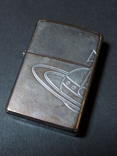 Briquet vivienne westwood - briquet,