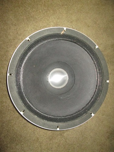 Altec 421 8lf - 15”, or