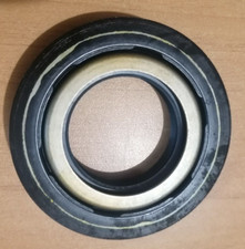 Joint arbre de roue tracteur KUBOTA Ref 3715027560