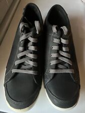 mens caterpillar shoes