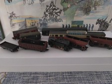 TRAINS. WAGONS. JOUEF.... Mark