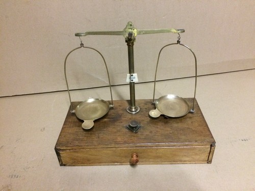 Trébuchet balance - , de